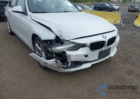 2013 BMW 328I xDrive из США, поврежденный, VIN WBA3B5G5XDNS02128